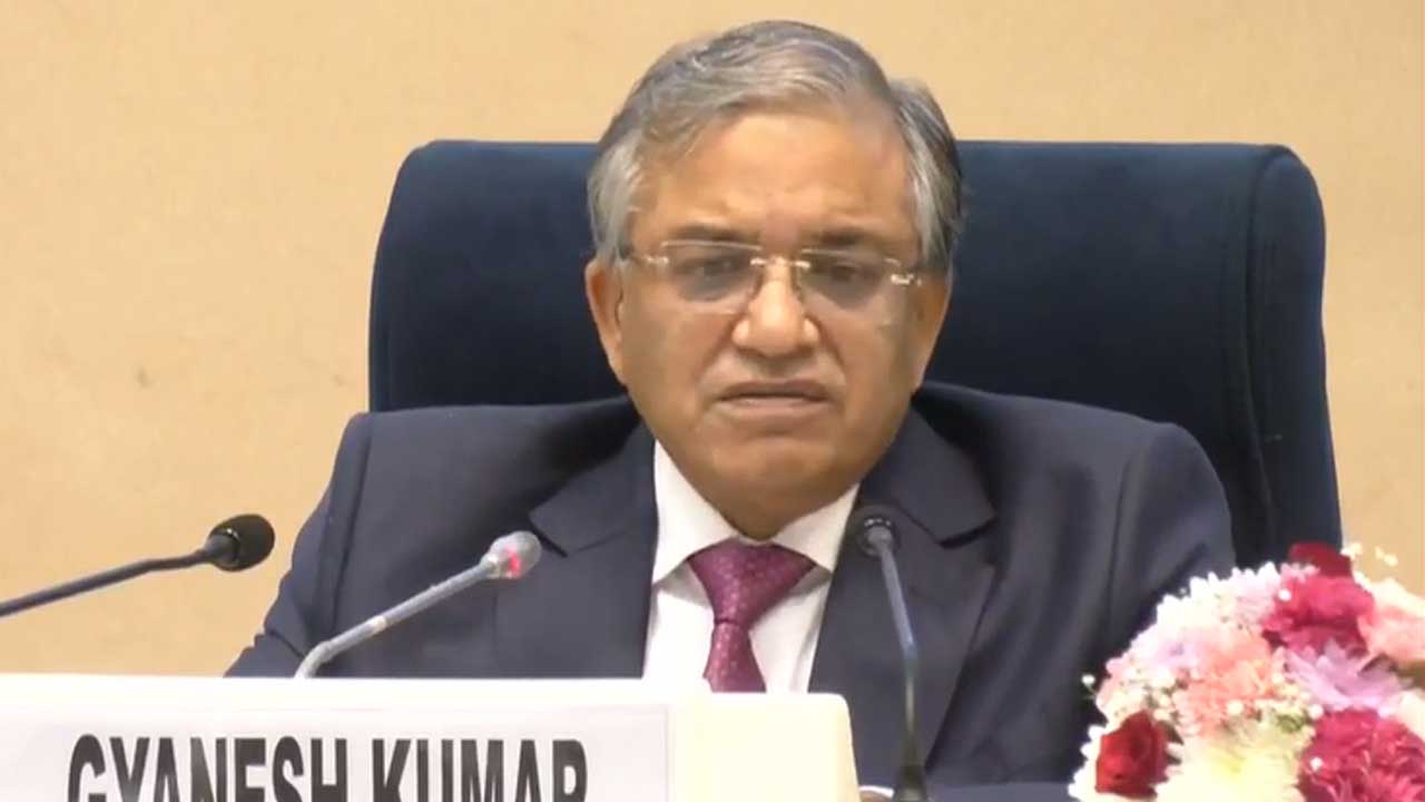 Election Commission Extends SIR Date For 6 States, No Change For Bengal