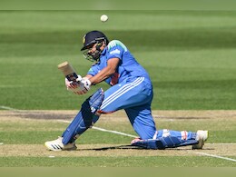 INDvs AUS: 'वह कहीं नहीं जा रहे हैं', रोहित शर्मा की पारी को देख हुए गदगद मोहम्मद कैफ, कह दी बड़ी बात INDvs AUS: 'वह कहीं नहीं जा रहे हैं', रोहित शर्मा की पारी को देख हुए गदगद मोहम्मद कैफ, कह दी बड़ी बात