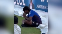 India Star Eats Burger On Boundary Line During Match, Fans Remind Him Of IPL