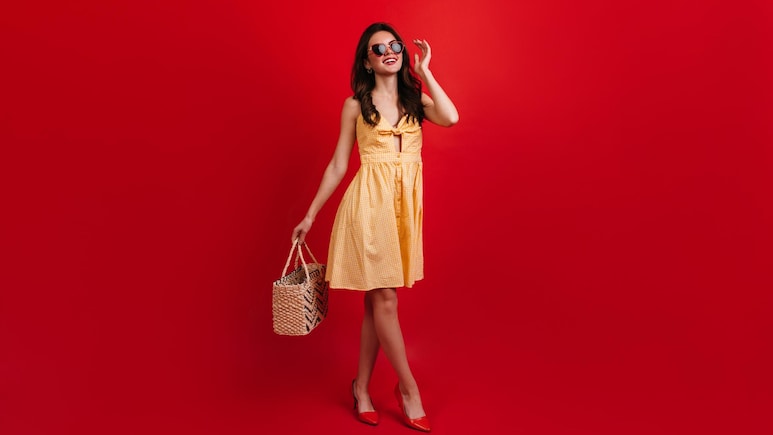 Amazon Diwali Sale: ₹399 में मिल रहे हैं T-shirts, dresses, बचेंगे पैसे, क्वालिटी भी है दमदार Amazon Diwali Sale: ₹399 में मिल रहे हैं T-shirts, dresses, बचेंगे पैसे, क्वालिटी भी है दमदार
