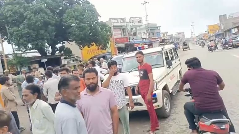 Banswara News: पिता की रुखसती का सामान लेने जा रहा था बेटा, 11 केवी तार की चपेट में आने से झुलसा