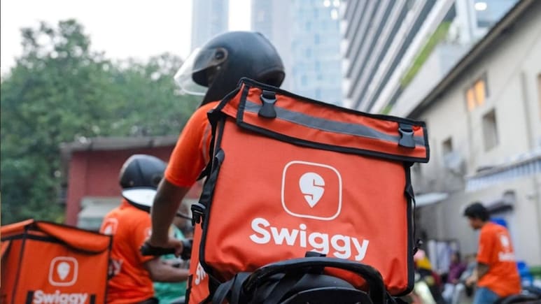Reddit User Reveals How His Friend Scams Swiggy Instamart For Refunds: "Highly Unethical"