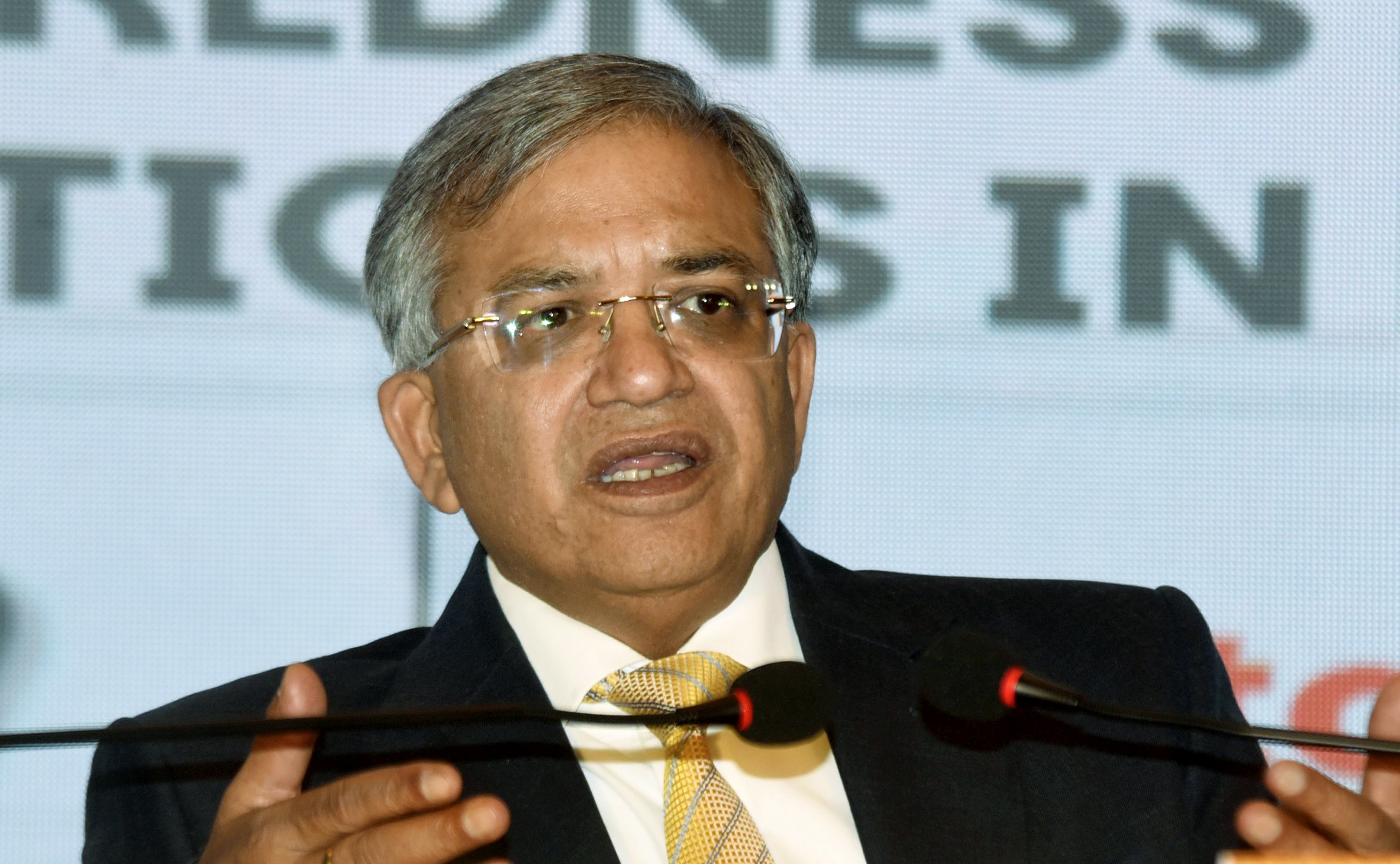 बिहार चुनाव: वोटर लिस्ट से नहीं हटे मर चुके लोगों के नाम. CEO के सामने शिकायत भी बेकार!