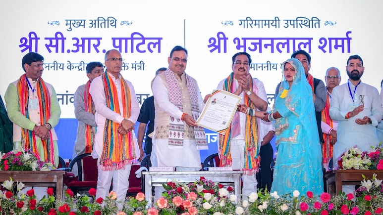 'PM मोदी का निर्देश है' CM भजनलाल शर्मा बोले- जल जीवन मिशन के घोटालेबाजों को नहीं बख्शेंगे 'PM मोदी का निर्देश है' CM भजनलाल शर्मा बोले- जल जीवन मिशन के घोटालेबाजों को नहीं बख्शेंगे