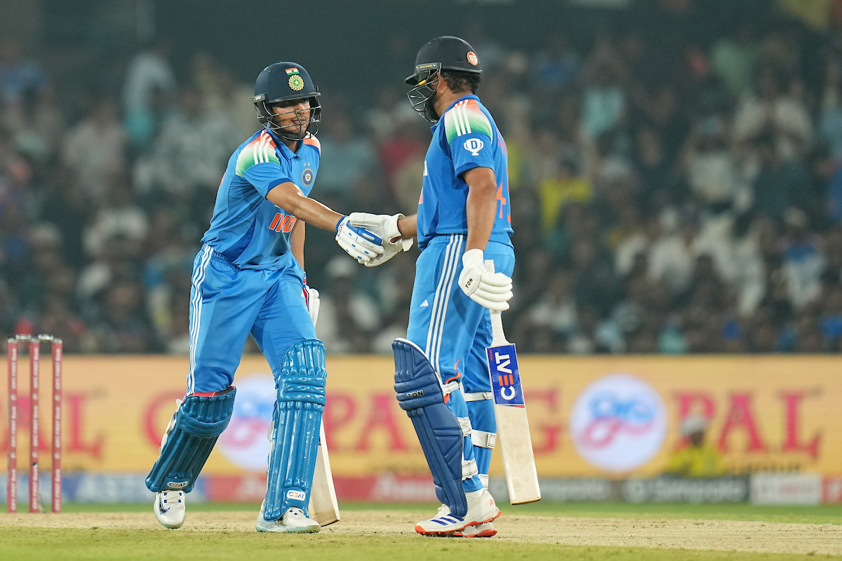 IND vs AUS Live Score, 1st ODI: Virat Kohli Shocks All, Departs For 8-Ball Duck After Rohit Sharma Flops On India Comeback