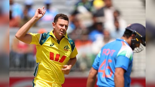 IND vs AUS 1st ODI Highlights: पहले ही मैच में हारा भारत, नहीं चला RO-KO का बल्ला; 7  विकेट से जीता ऑस्ट्रेलिया