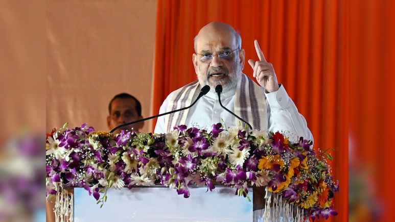 कुछ दल घुसपैठियों को वोट बैंक के तौर पर इस्तेमाल करते हैं: अमित शाह कुछ दल घुसपैठियों को वोट बैंक के तौर पर इस्तेमाल करते हैं: अमित शाह