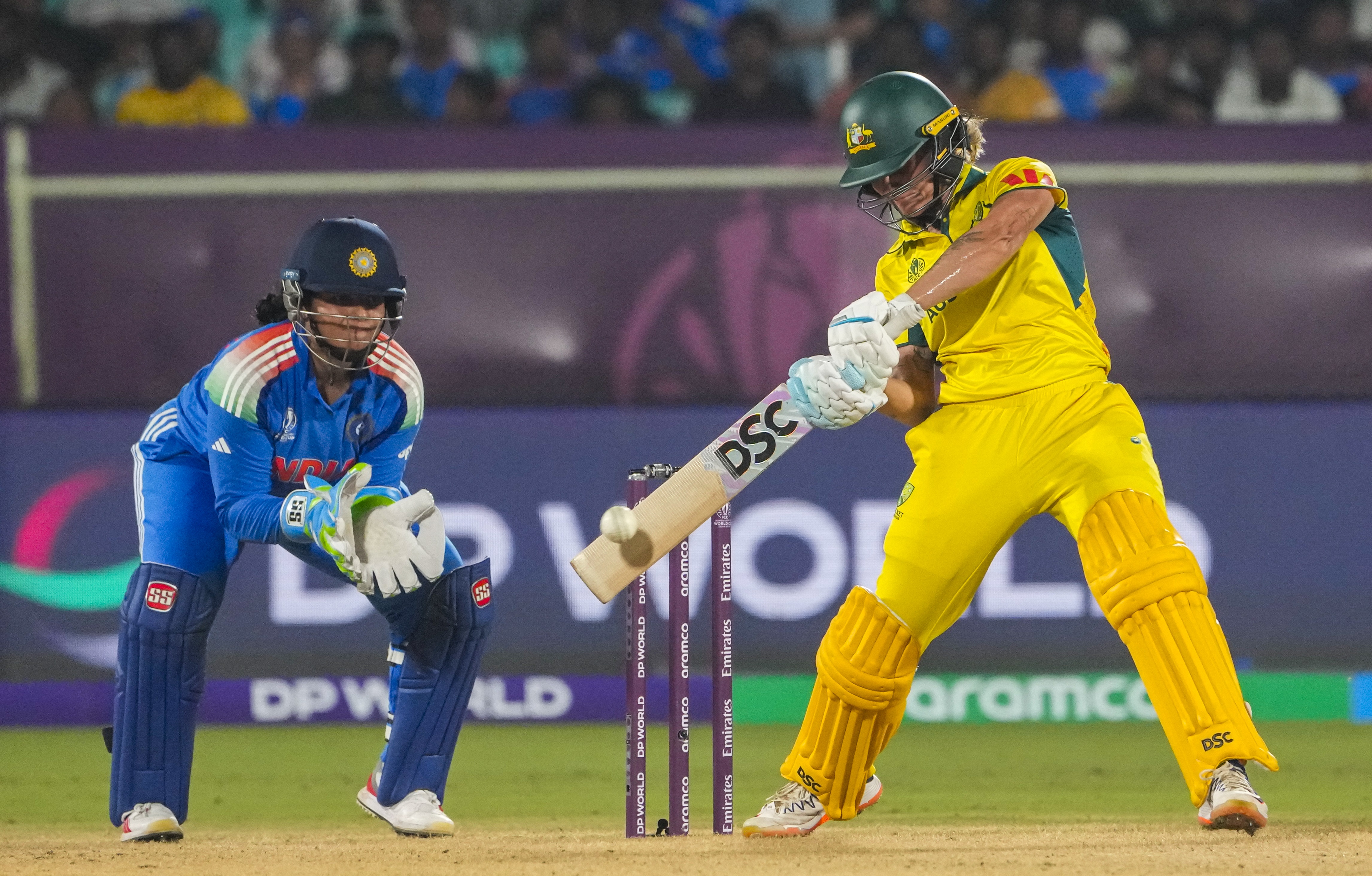 IND vs AUS Live Score, ICC Women's World Cup 2025:भारतीय टीम 330 का स्कोर करके भी हारी, ऑस्ट्रेलिया ने किया महिला वनडे का सबसे बड़ा सफल रन चेज