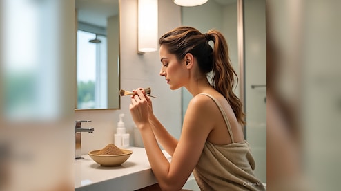 बालों में मुल्तानी मिट्टी लगाने से क्या होता है?