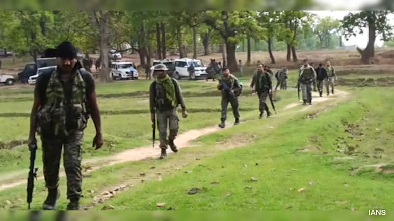 Maoist Commander Geeta With Rs 5 Lakh Bounty Surrenders In Chhattisgarh Maoist Commander Geeta With Rs 5 Lakh Bounty Surrenders In Chhattisgarh