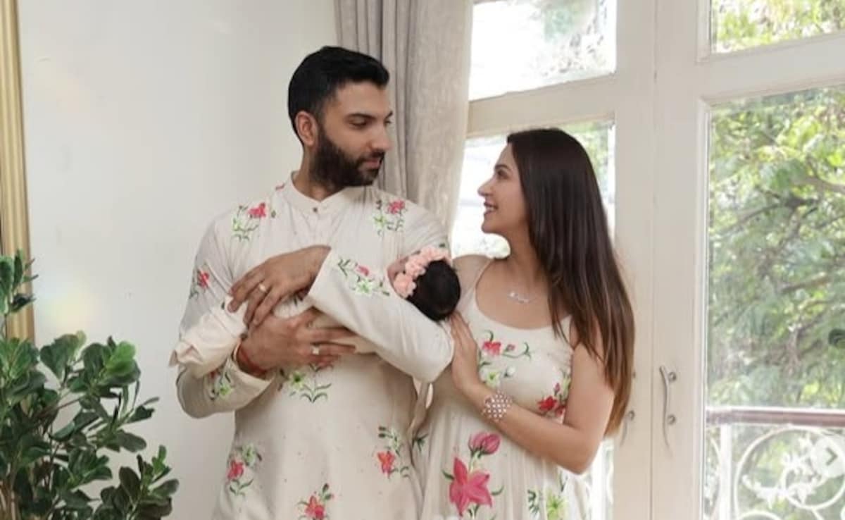 Kabhi Khushi Kabhie Gham Actor Malvika Raaj, Husband Pranav Bagga Reveal Daughter's Name