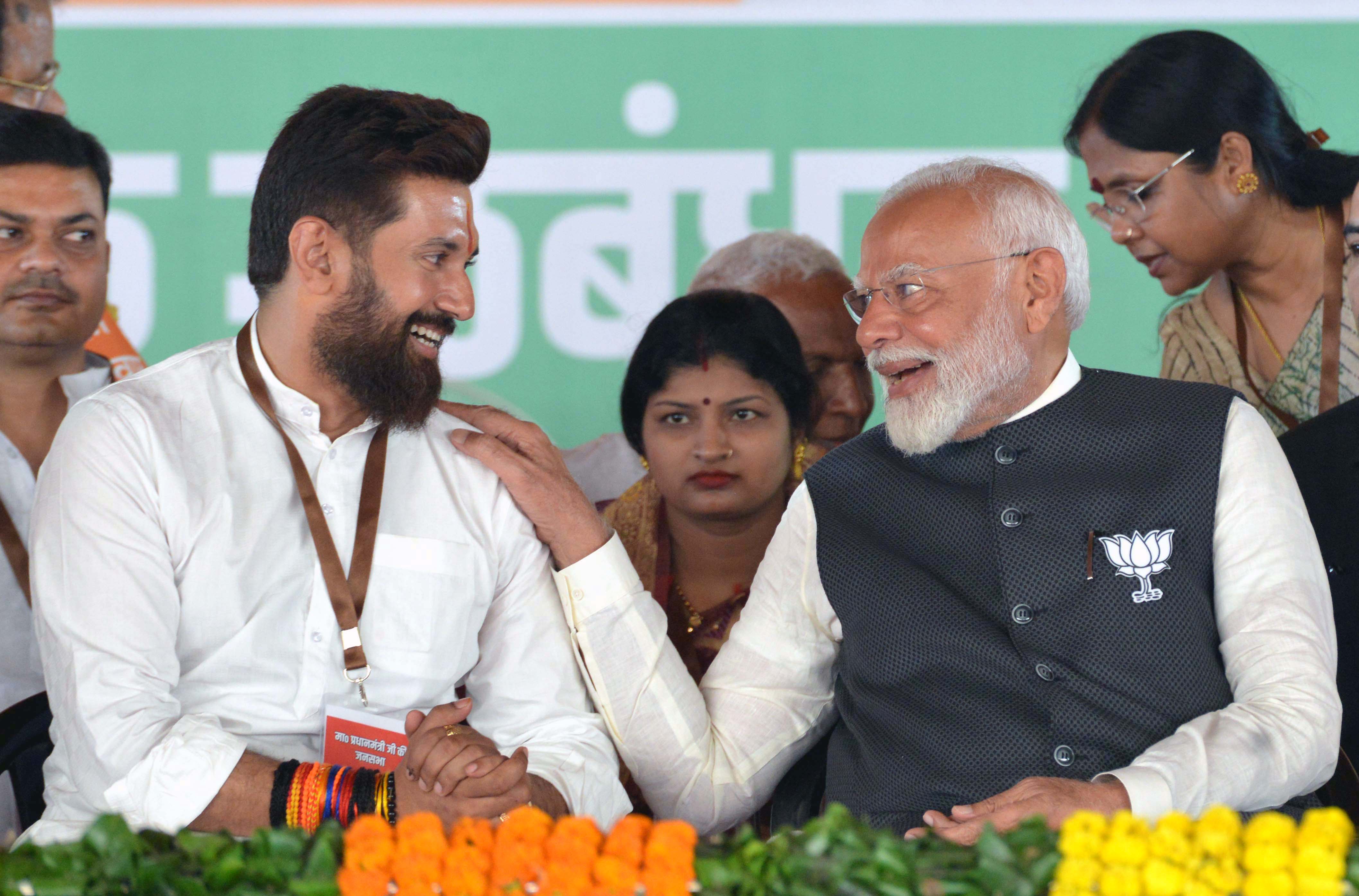एनडीए में सीट बंटवारे से BJP ने ली बिहार चुनाव की कमान! चिराग की भूमिका तय, जानें अंदर की बात