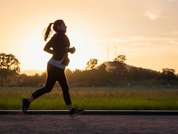 If You Struggle With These Health Issues, A Walk Before Bed Might Help