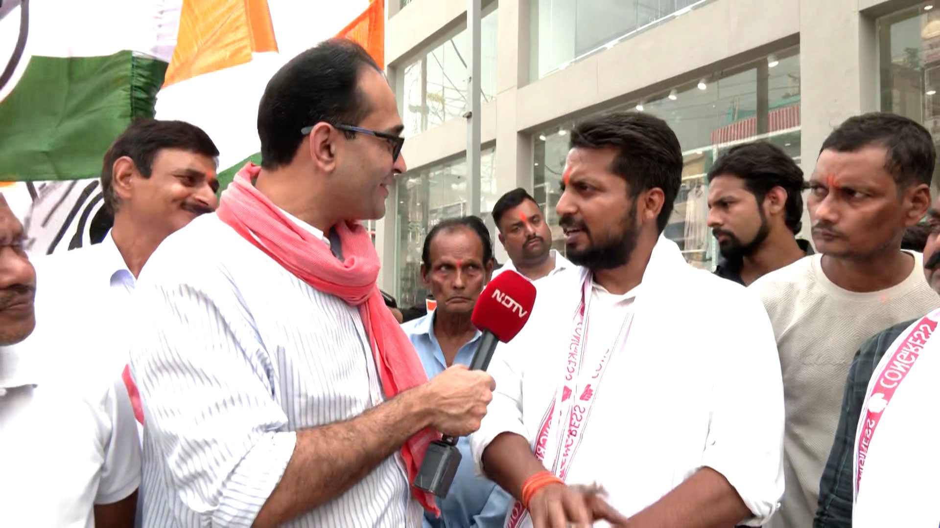 IIT, IIM Alumnus In Patna's Electoral Fray!