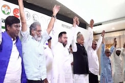 "Tejashwi Yadav Our Face, Who Is Yours?" Mahagathbandhan's Dare To NDA "Tejashwi Yadav Our Face, Who Is Yours?" Mahagathbandhan's Dare To NDA