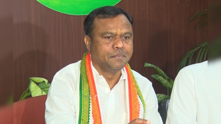 '13 एकड़ जमीन से उजाड़े गरीबों के घर...', PCC चीफ बैज ने छत्तीसगढ़ सरकार पर साधा निशाना '13 एकड़ जमीन से उजाड़े गरीबों के घर...', PCC चीफ बैज ने छत्तीसगढ़ सरकार पर साधा निशाना