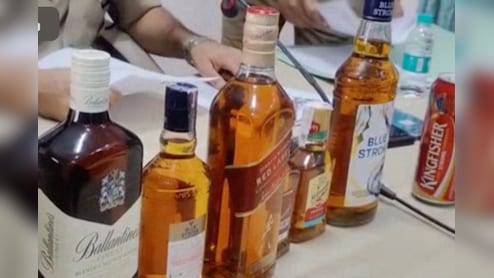 शराबबंदी वाले बिहार में चुनाव के लिए भेजी जा रही शराब यूपी में पकड़ी गई 
