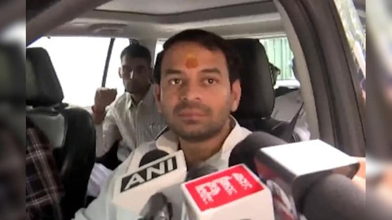 महुआ में क्रिकेट स्टेडियम बनाएंगे और भारत-पाक का मैच करवाएंगे... तेजप्रताप यादव ने कहा - कोई टक्कर में नहीं महुआ में क्रिकेट स्टेडियम बनाएंगे और भारत-पाक का मैच करवाएंगे... तेजप्रताप यादव ने कहा - कोई टक्कर में नहीं