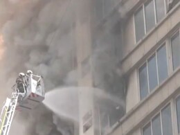 Jogeshwari Fire: जोगेश्वरीत भीषण अग्नितांडव! 4 मजले आगीच्या विळख्यात, बचावकार्य सुरु.. पाहा VIDEO Jogeshwari Fire: जोगेश्वरीत भीषण अग्नितांडव! 4 मजले आगीच्या विळख्यात, बचावकार्य सुरु.. पाहा VIDEO
