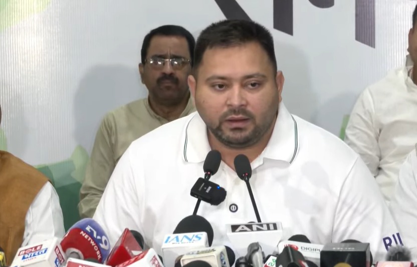 Bihar Chunav LIVE: हर परिवार को नौकरियां देंगे... बिहार चुनाव से पहले तेजस्वी का बड़ा ऐलान