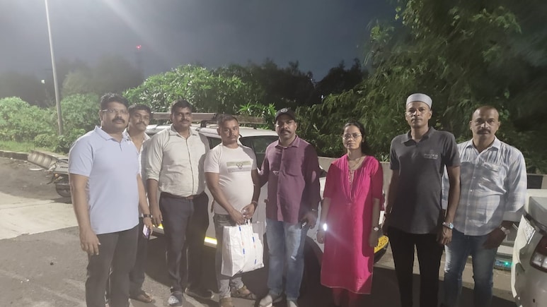 विसर्जनाच्या मिरवणुकीसाठी बंदोबस्त लावला, पोलिसांच्या हाती अंमली पदार्थ तस्कर लागला