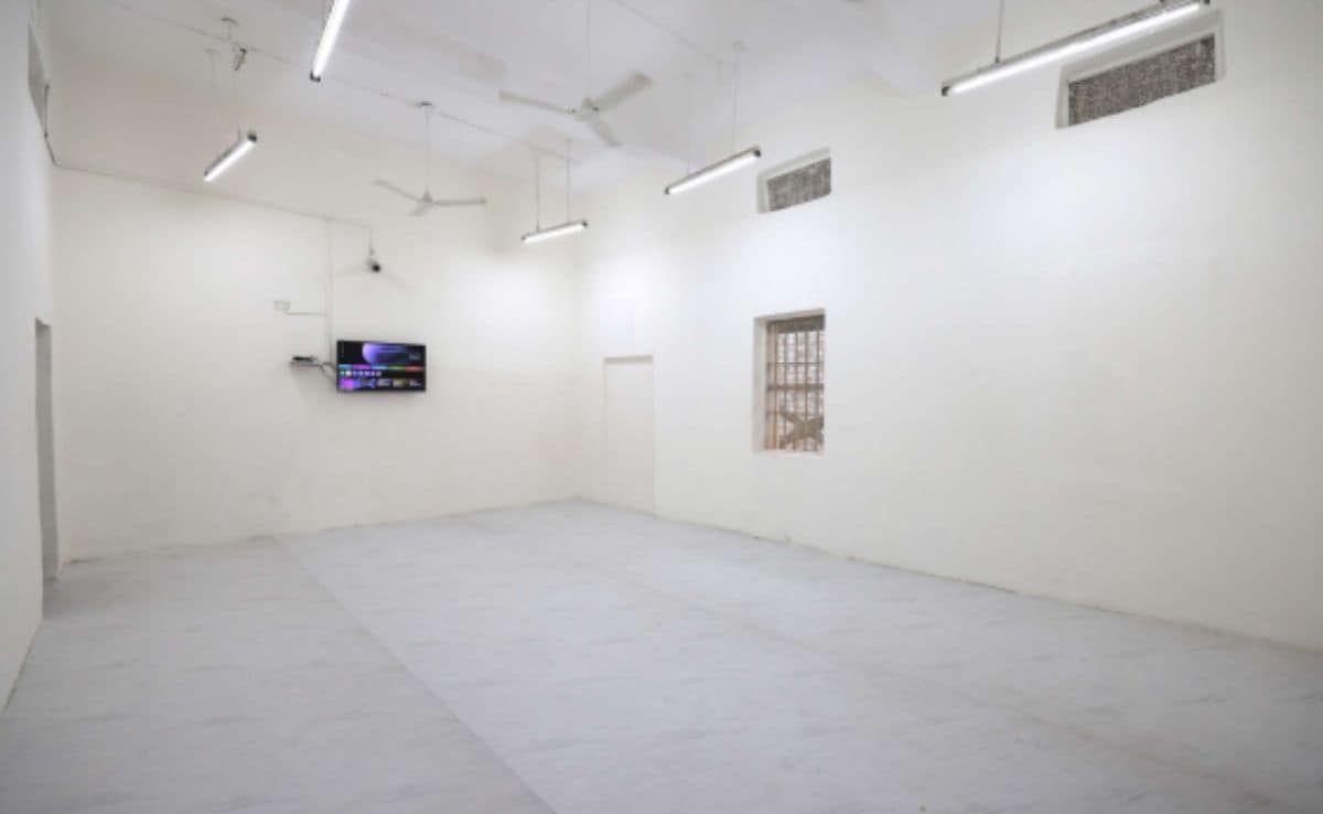 There is sufficient lighting in the cell. Three ceiling fans provide enough air circulation. A TV is also provided. There is sufficient lighting in the cell. Three ceiling fans provide enough air circulation. A TV is also provided.