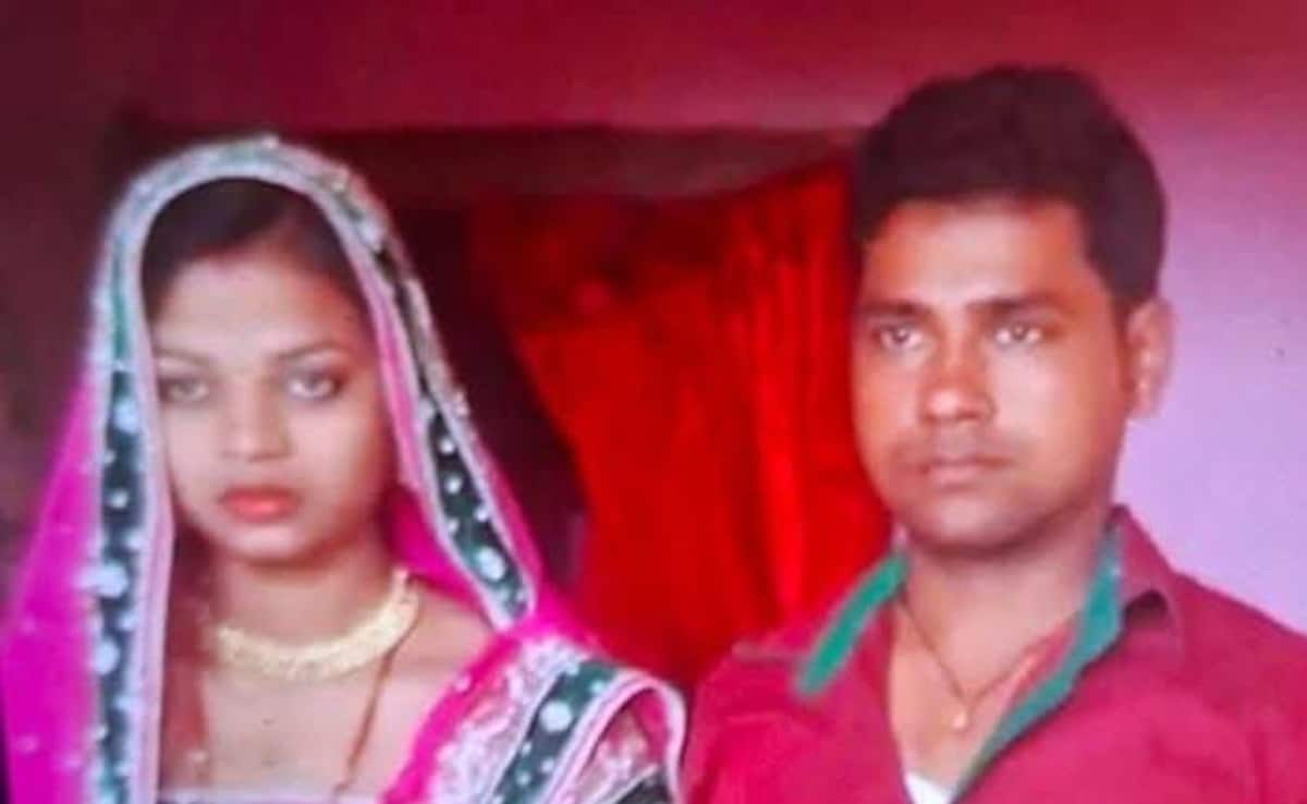 पूर्व पति के साथ रविना पूर्व पति के साथ रविना
