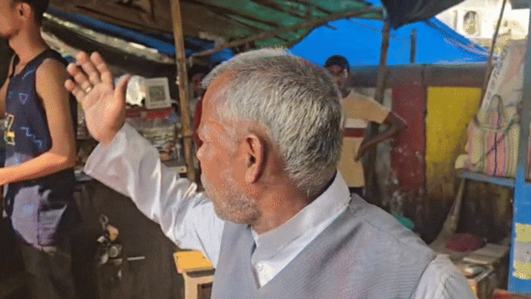 बिहार चुनाव: सालों से भीख मांगकर लड़ रहे चुनाव, बोले- इस बार तो मैं 1 लाख वोटों से जीतूंगा, जानें कौन हैं अशोक भगत बिहार चुनाव: सालों से भीख मांगकर लड़ रहे चुनाव, बोले- इस बार तो मैं 1 लाख वोटों से जीतूंगा, जानें कौन हैं अशोक भगत
