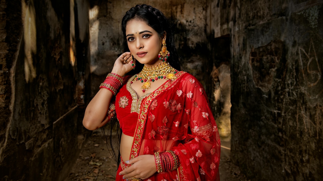 Explore luxe-looking bridal jewellery sets that dont cost a fortune Explore luxe-looking bridal jewellery sets that dont cost a fortune