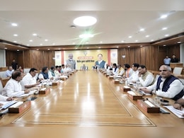 BJP की पहली लिस्ट: जीत और जाति सबसे बड़ा फैक्टर, दिग्गजों पर कैसे भारी पड़ गए नए चेहरे BJP की पहली लिस्ट: जीत और जाति सबसे बड़ा फैक्टर, दिग्गजों पर कैसे भारी पड़ गए नए चेहरे