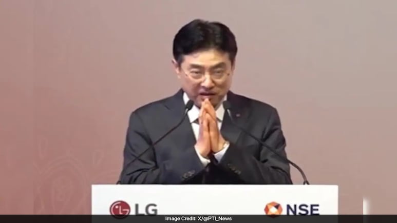 Video: LG India's MD Hong Ju Jeon Wins Hearts With Fluent Hindi Speech At Historic Stock Listing Video: LG India's MD Hong Ju Jeon Wins Hearts With Fluent Hindi Speech At Historic Stock Listing