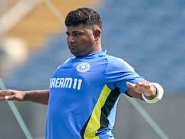 "Religion Card Unfair": Atul Wassan Slams Shama Mohamed Over Sarfaraz Khan's Non-Selection Claim "Religion Card Unfair": Atul Wassan Slams Shama Mohamed Over Sarfaraz Khan's Non-Selection Claim