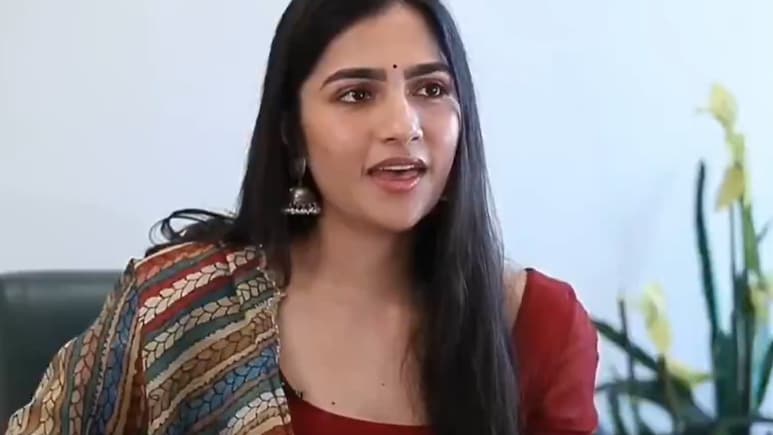 600 करोड़ी फिल्म की इस एक्ट्रेस के टैलेंट के आगे फेल हैं अनन्या और सारा, हूबहू निकालती है 'बकरी' की आवाज 600 करोड़ी फिल्म की इस एक्ट्रेस के टैलेंट के आगे फेल हैं अनन्या और सारा, हूबहू निकालती है 'बकरी' की आवाज