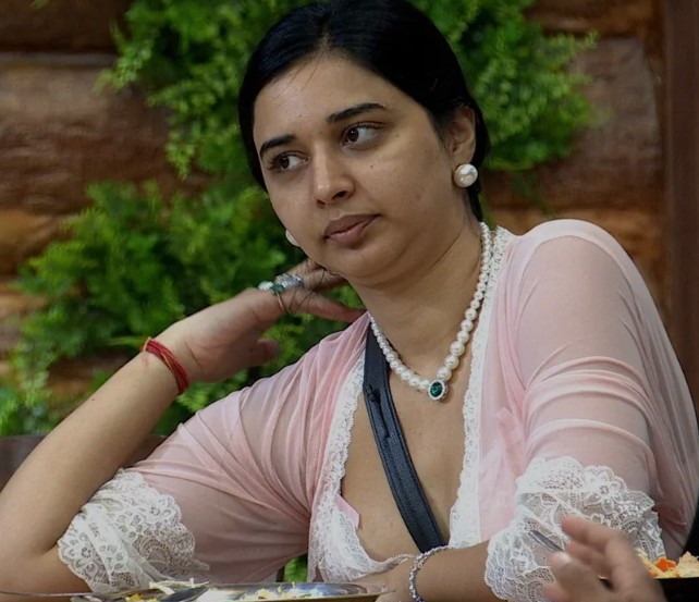 Bigg Boss 19: तान्या मित्तल का पर्दाफाश करने के लिए मेकर्स ने करवाई इस वाइल्ड कार्ड कंटेस्टेंट की एंट्री!