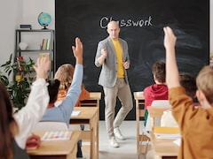World Teachers' Day 2025: Wishes, Messages, Quotes, Facebook And WhatsApp Status To Share