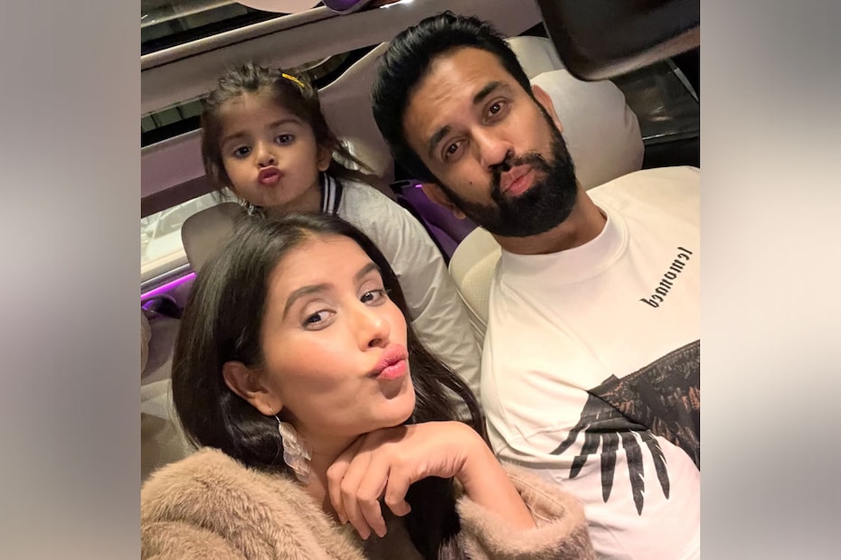 Charu Asopa,Rajeev Sen Instagram,Charu Asopa and Rajeev Sen latest pics,social media,news and media,Rajeev Sen Sister,Trending story,viral pcs,Whosthat360 Charu Asopa,Rajeev Sen Instagram,Charu Asopa and Rajeev Sen latest pics,social media,news and media,Rajeev Sen Sister,Trending story,viral pcs,Whosthat360