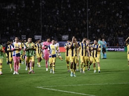 Pressure Mounts On UK Police Force To Reverse Ban On Maccabi Tel Aviv Fans From Aston Villa Game Pressure Mounts On UK Police Force To Reverse Ban On Maccabi Tel Aviv Fans From Aston Villa Game