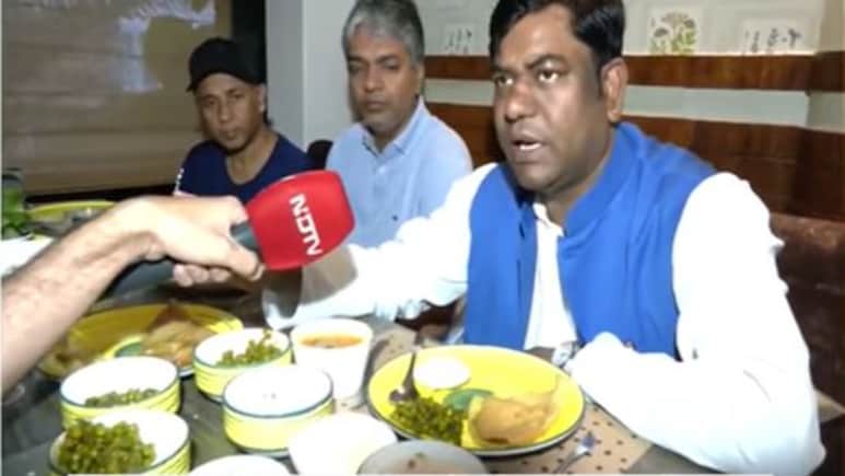 मुझे इडली नहीं खाना है… ऐसा क्यों बोले मुकेश सहनी, बिहार में जातिवाद पर दिया बड़ा बयान मुझे इडली नहीं खाना है… ऐसा क्यों बोले मुकेश सहनी, बिहार में जातिवाद पर दिया बड़ा बयान