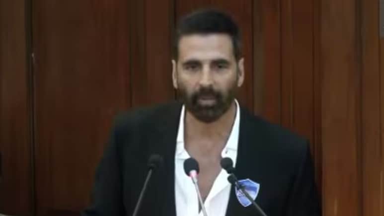Akshay Kumar Video 13 वर्षांच्या मुलीला 'Nude फोटो' मागितले; अक्षय कुमार हादरला, मुख्यमंत्र्यांकडे मोठी मागणी