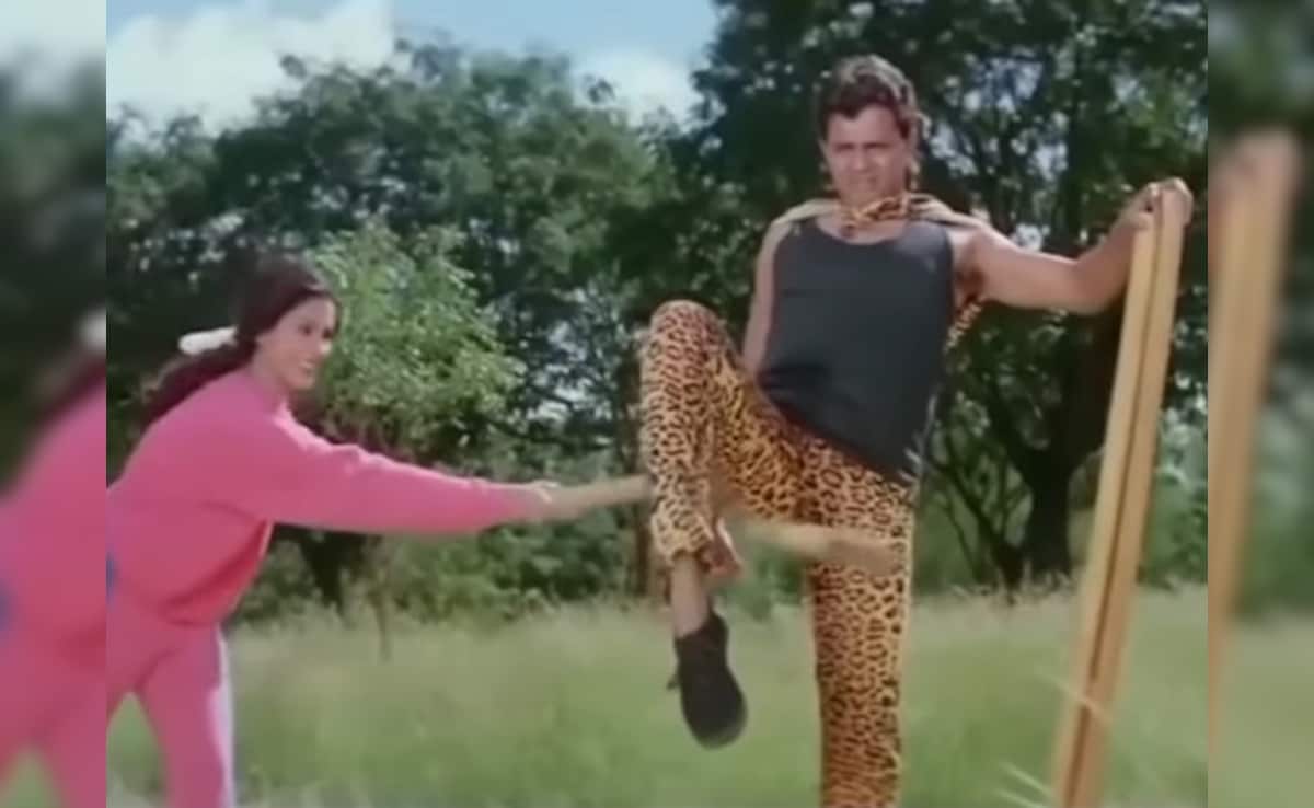 एक्ट्रेस को इम्प्रेस करने के लिए मिथुन ने पहले घुटने, फिर कलाई और फिर माथे पर खाए डंडे, आखिरी में...