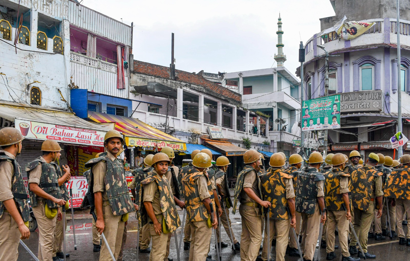 2000 सीसीटीवी फुटेज, 50 पुलिसवालों की मेहनत... ऐसे पकड़ा गया बरेली में 'सिर तन से जुदा' नारा लगाने वाला