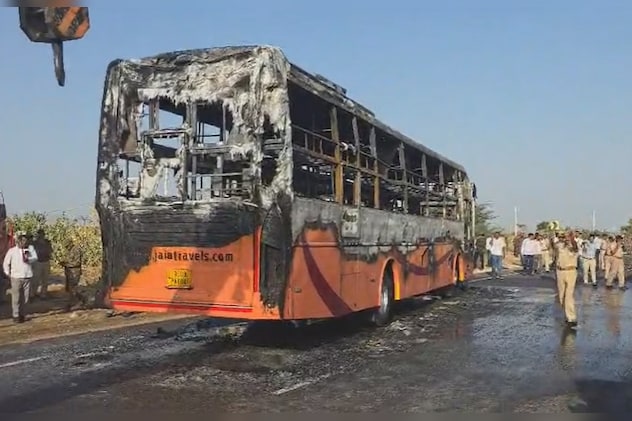 Jaisalmer Bus Fire News LIVE Updates: जैसलमेर बस हादसे में 20 लोगों की मौत,  मौके पर पहुंचे CM भजनलाल; DNA जांच से होगी मृतकों की पहचान | Jaisalmer Bus  Fire Accident Live