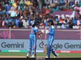 INDW vs AUSW: स्मृति मंधाना-प्रतिका रावल ने मिलकर बनाया रिकॉर्ड, बनीं वनडे में भारत की दूसरी सबसे सफल जोड़ी