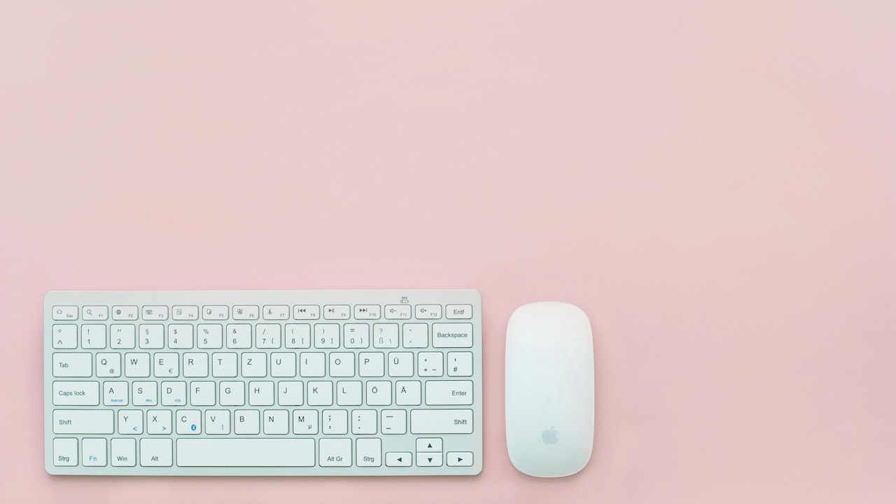 Best Ergonomic Mouse Shapes That Prevent Wrist Pain For Graphic Designers