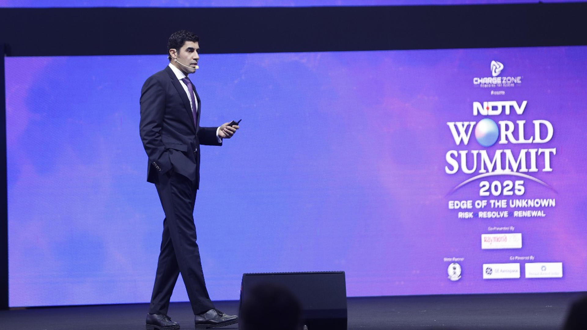 "Philippines Is Running Out of Nurses": Parag Khanna