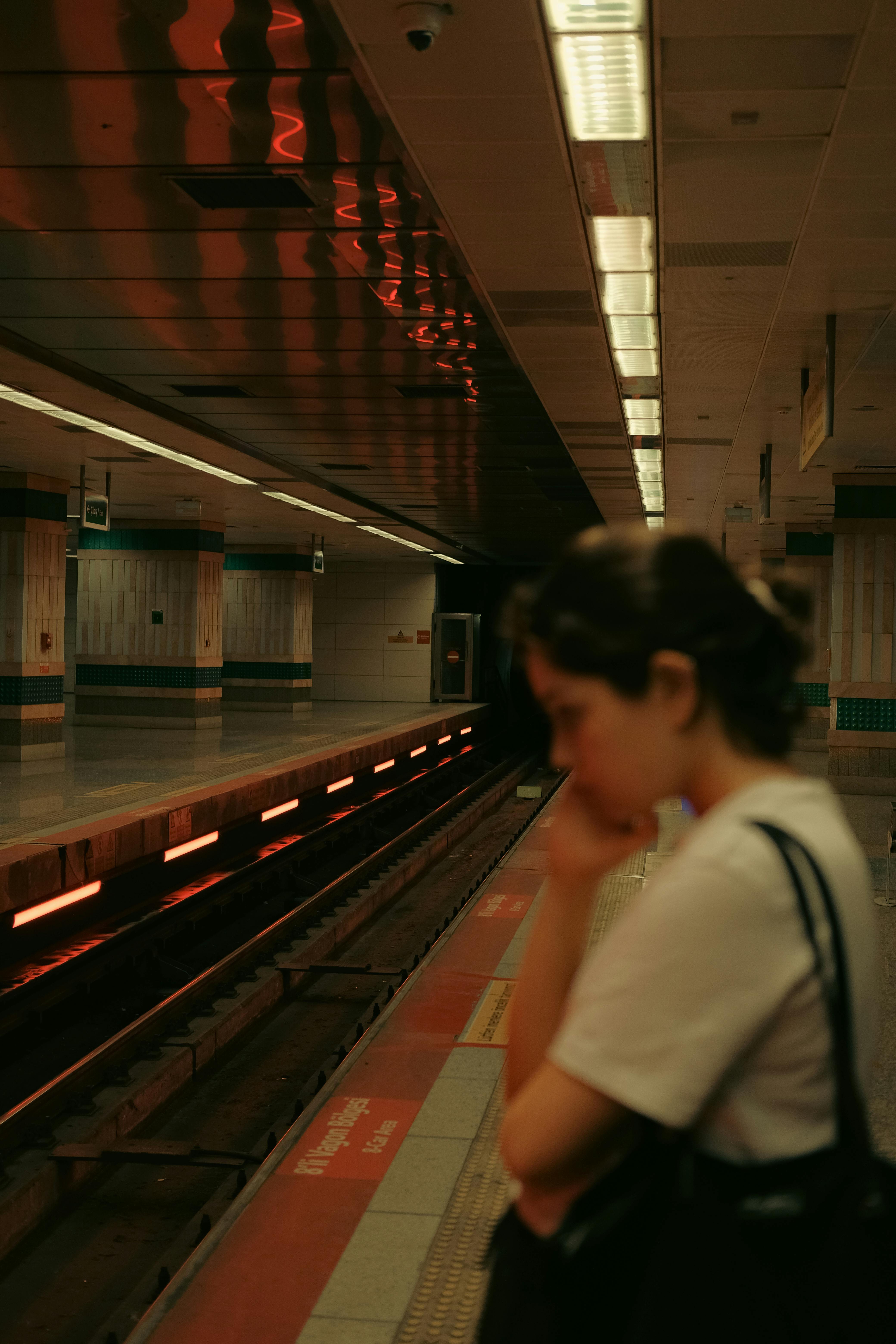 'Will Never Use Metro Again': Teen Shares 'Scary' Experience With Creepy Man In Viral Post
