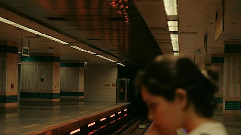 'Will Never Use Metro Again': Teen Shares 'Scary' Experience With Creepy Man In Viral Post