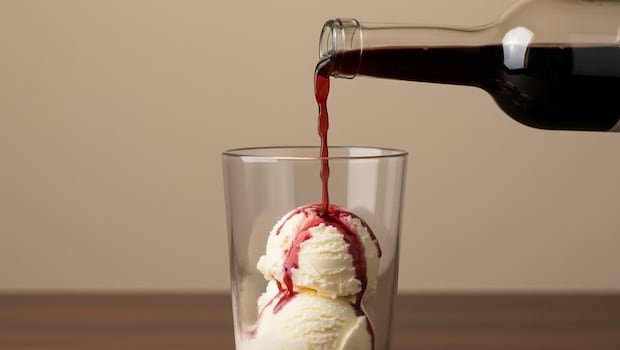 Have You Tasted Vanilla Ice Cream With Red Wine Yet? This Unusual Combo Is Trending