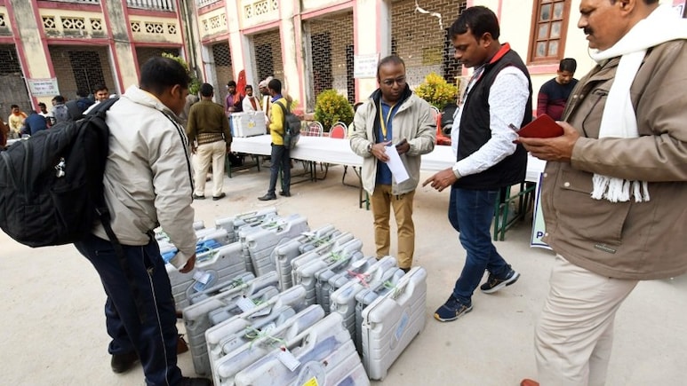 Bihar Result 2025: उजियारपुर सीट पर आरजेडी के आलोक मेहता ने लगातार तीसरी बार जीत हासिल की