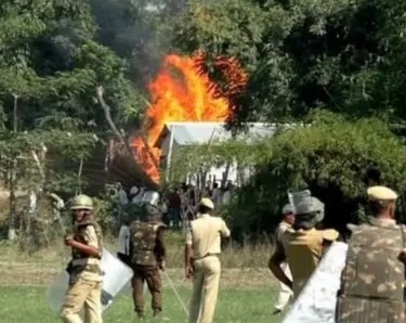 असम के बकसा जिले में इंटनेट और मोबाइल डेटा सेवाएं अस्थायी रूप से की गई बंद